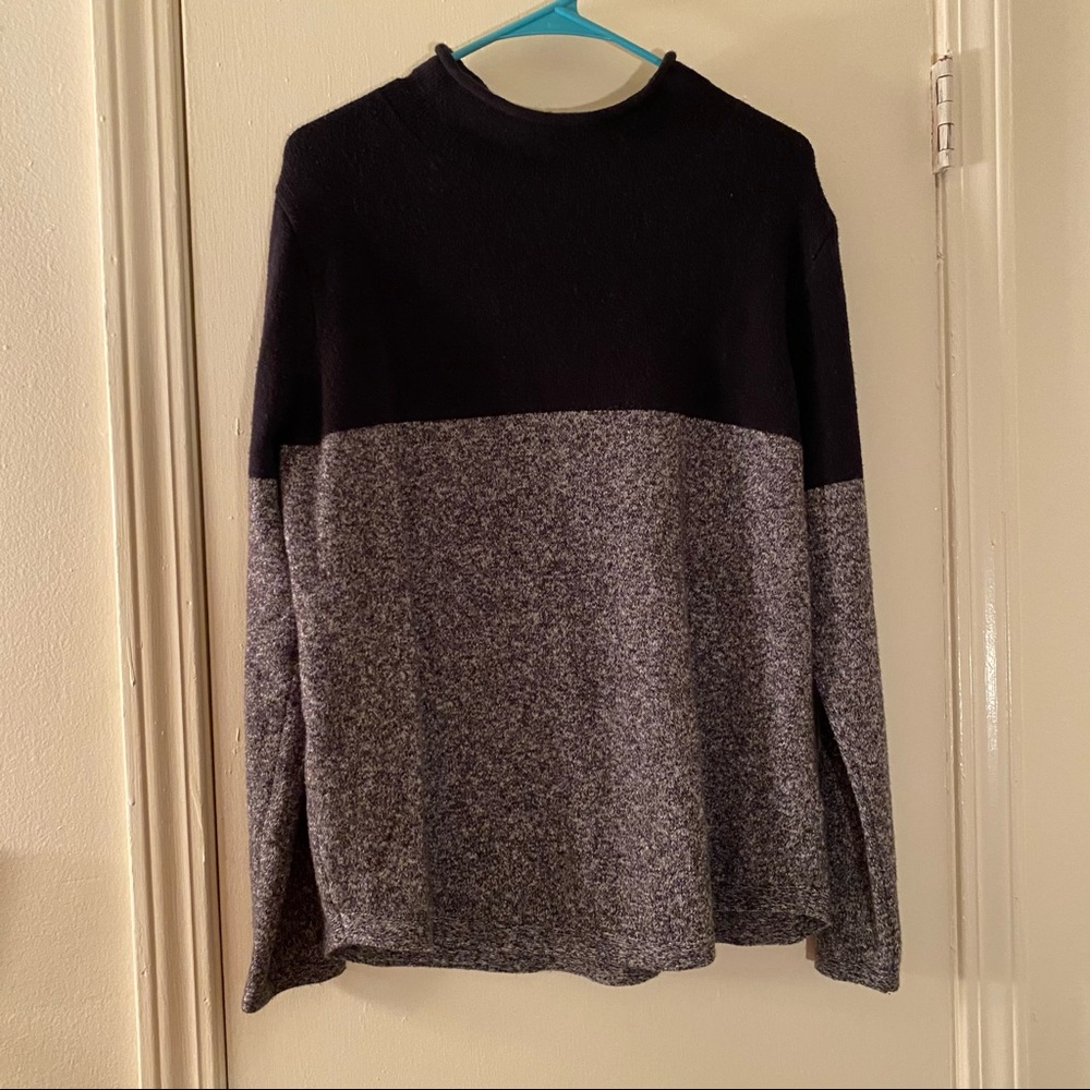 Old Navy Black Two Tone Sweater Large